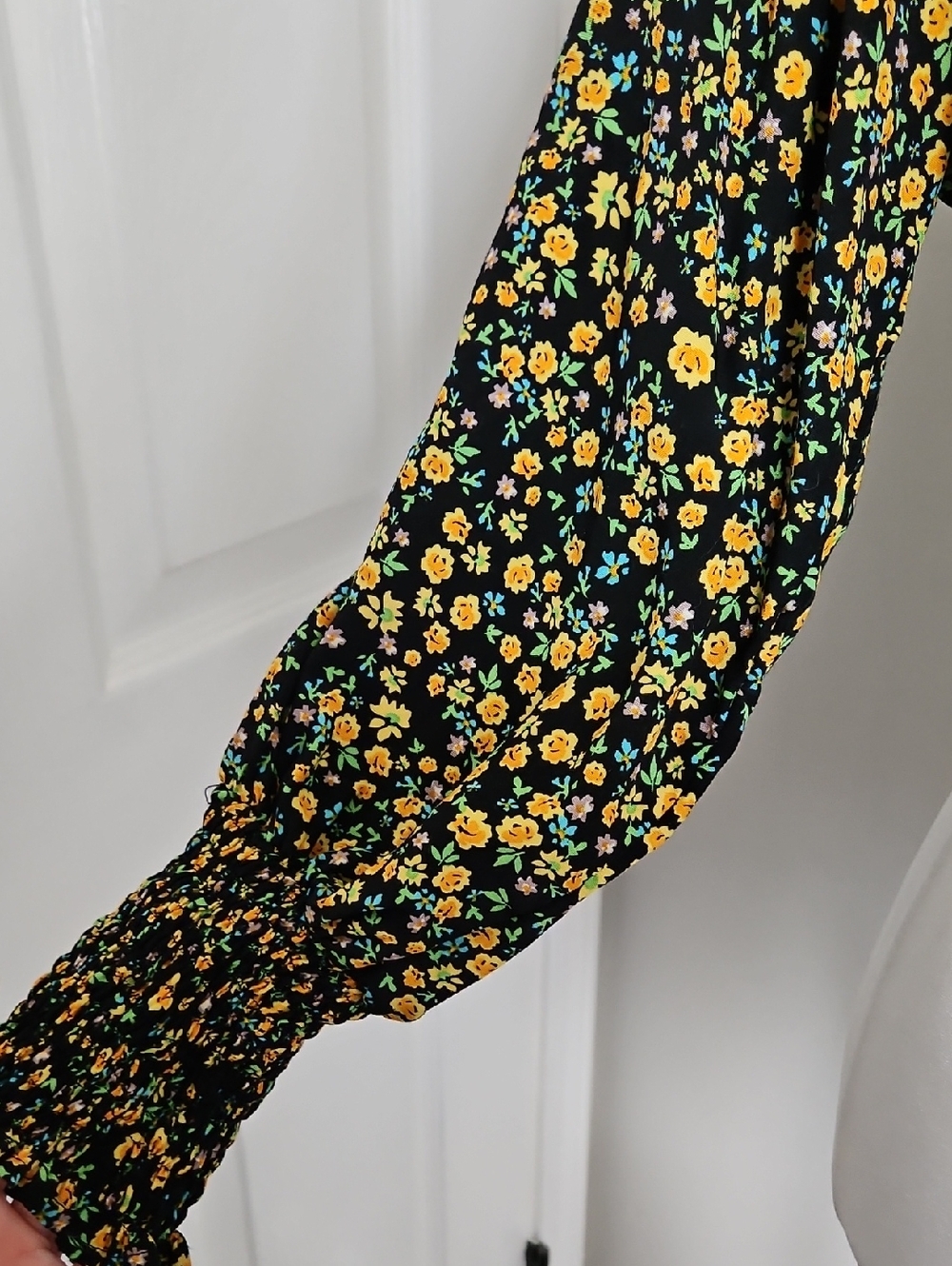 Anthropologie Faithfull The Brand Nari Wrap Top Floral Tie Waist Blouse Sz 2/XS - Picture 4 of 11